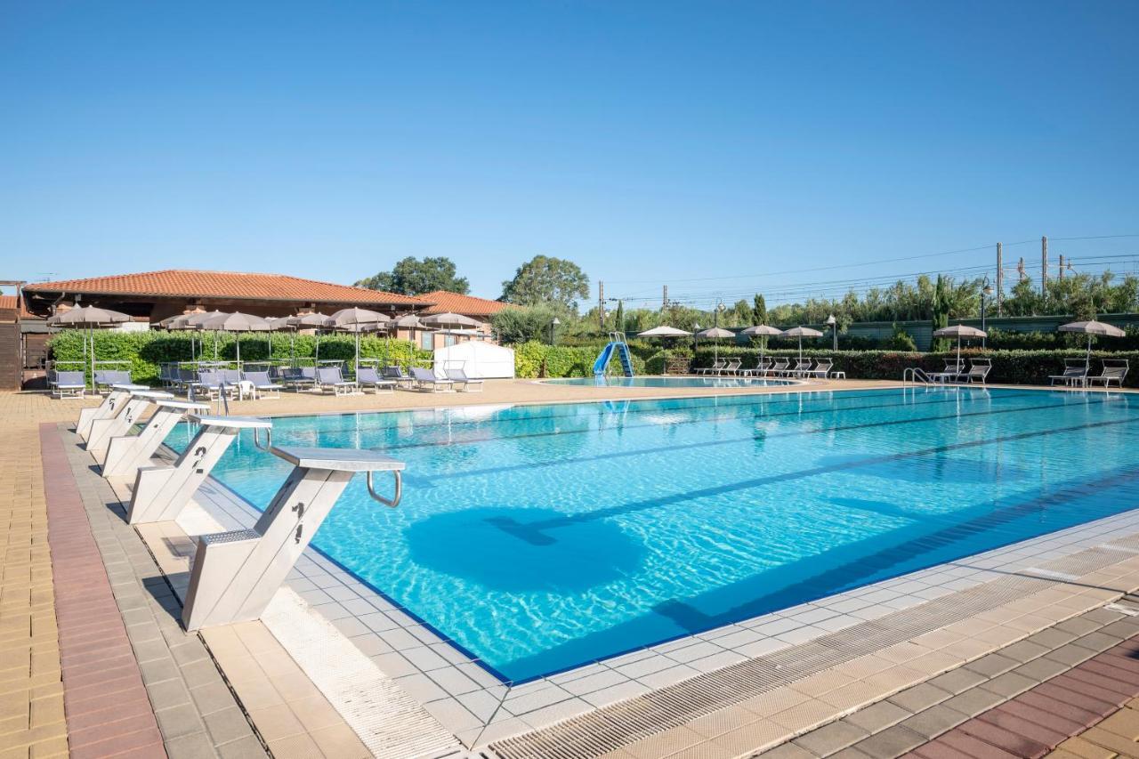 Villaggio Il Girasole Follonica Kültér fotó