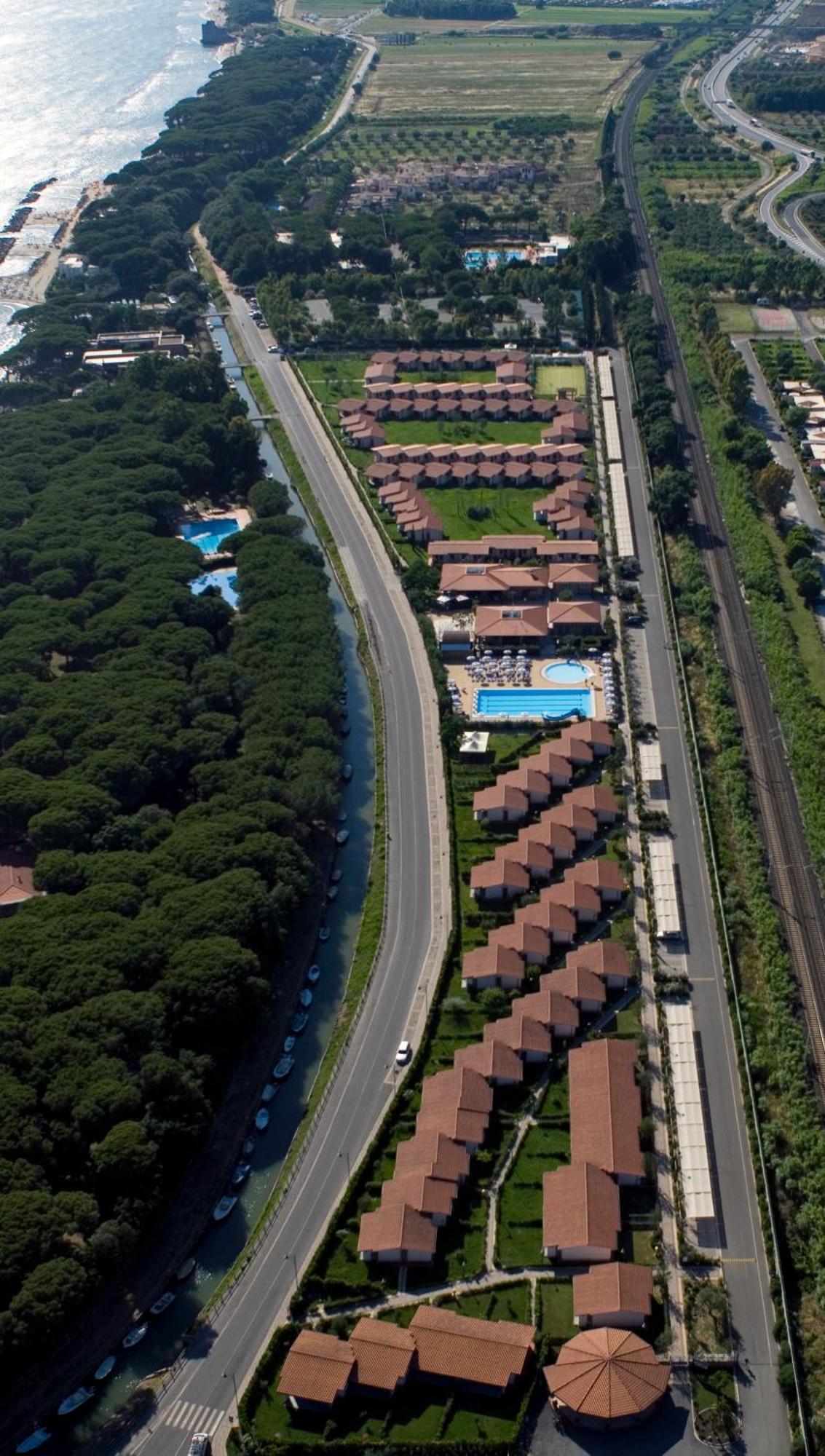 Villaggio Il Girasole Follonica Kültér fotó